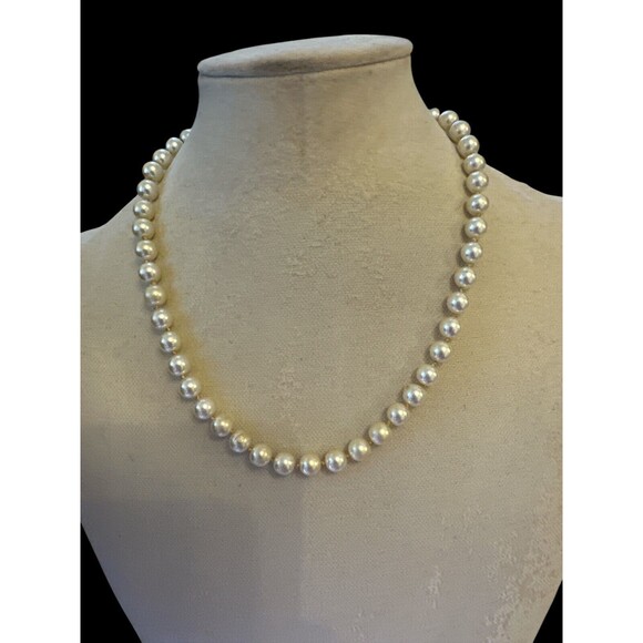 Ivory Pearl Tone Strand Necklace White Wedding Everyday Classic Preppy - Picture 1 of 3